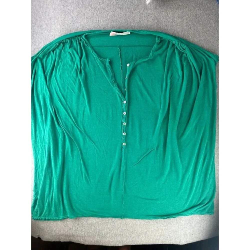 Free People Beach Green Very Oversized Casual Top Women Small Could Fit Up To 2X